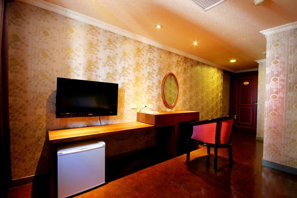 Golden Home Hotel Taipei Luaran gambar